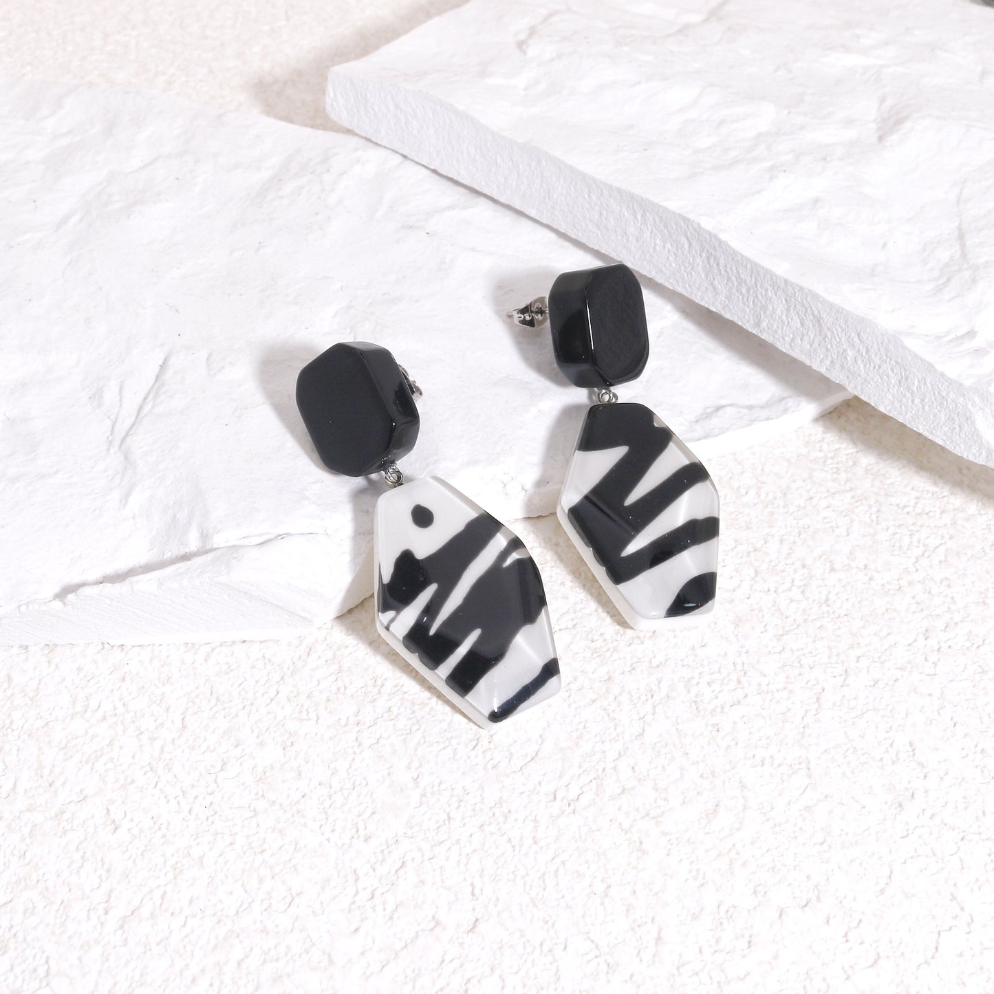 CENTURY Graffiti Art Drop Earrings