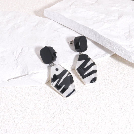 CENTURY Graffiti Art Drop Earrings
