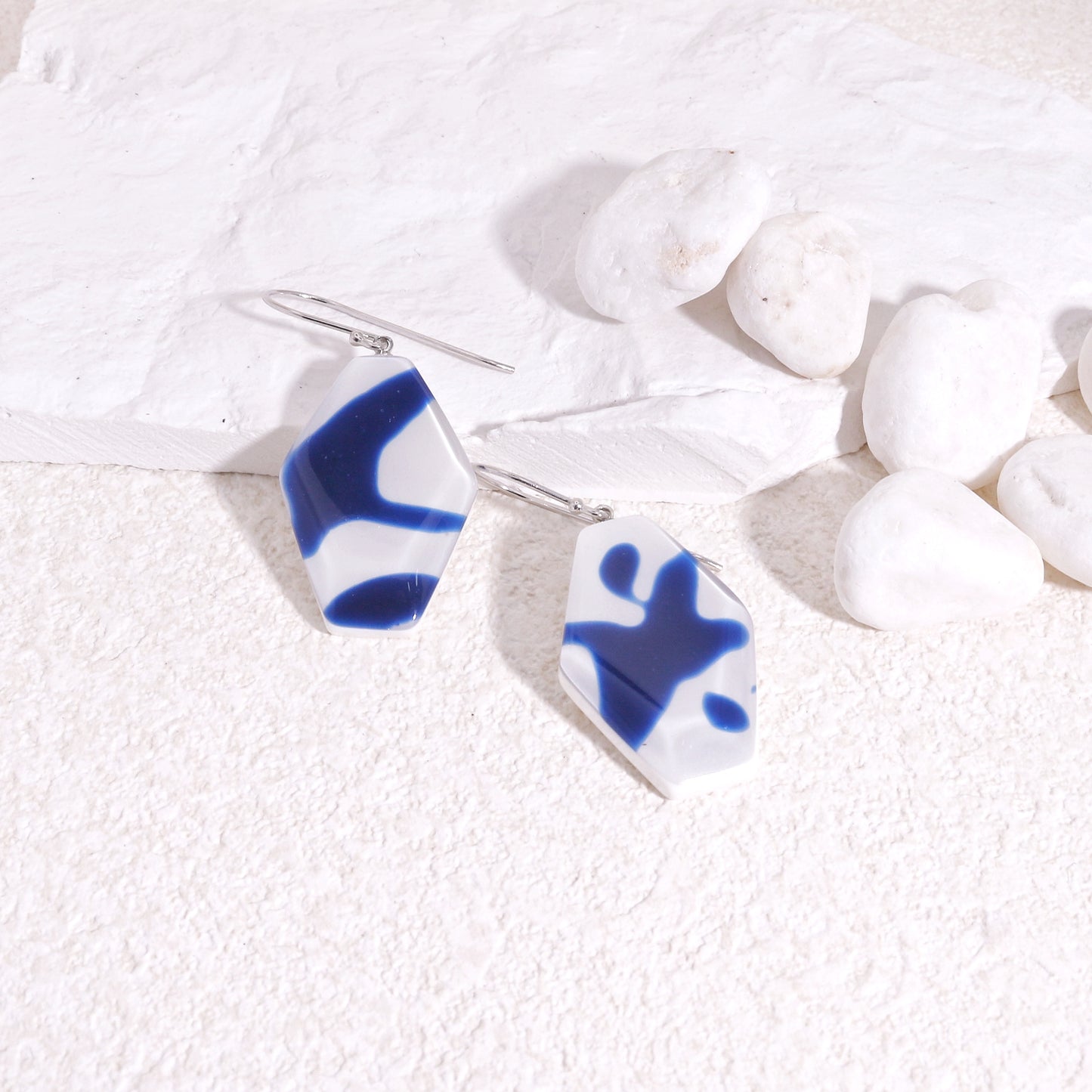 CENTURY Casual Resin Drop Earrings