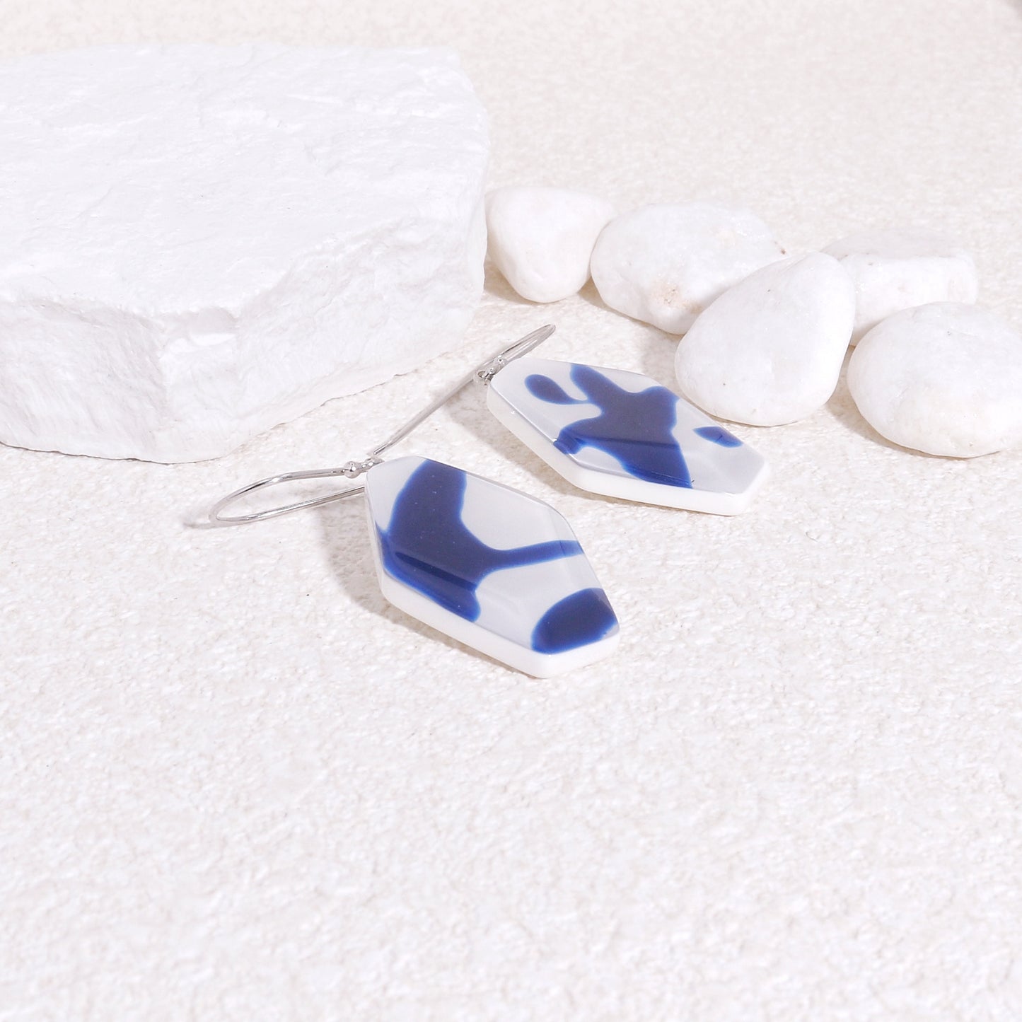 CENTURY Casual Resin Drop Earrings