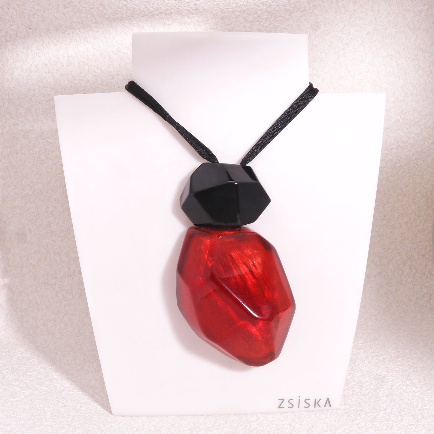 EMPRESS Ruby Polygonal Pendant