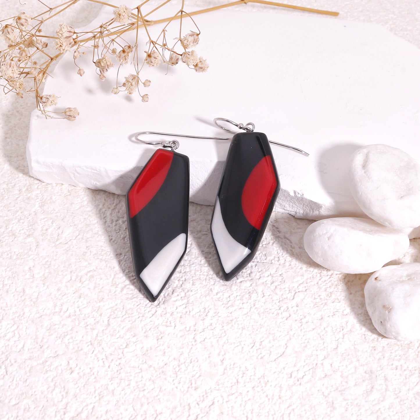 INDY High Fashion Geometry Earrings