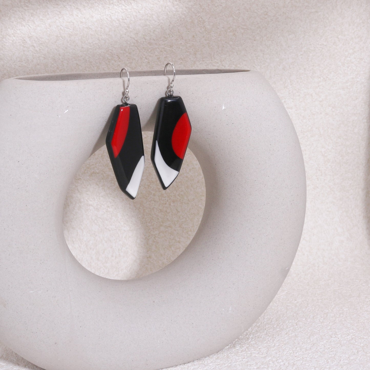 INDY High Fashion Geometry Earrings