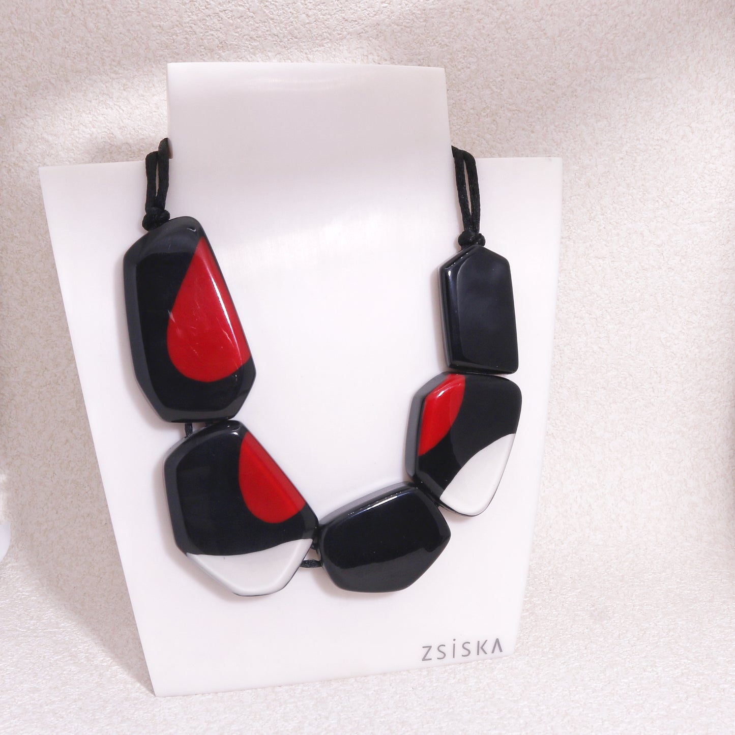 INDY Monochrome Fashion Necklace (Copy)