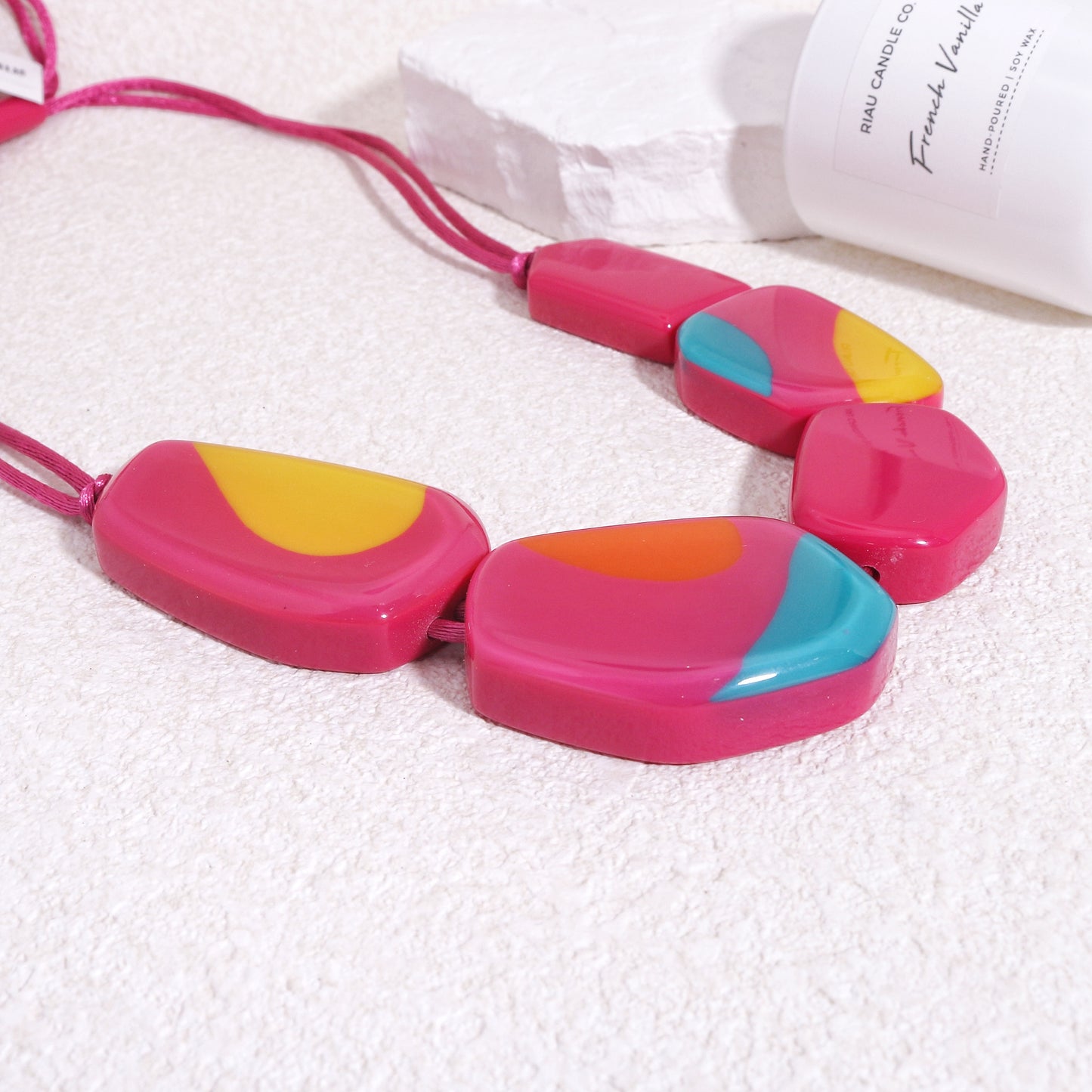 INDY Rainbow Fashion Necklace