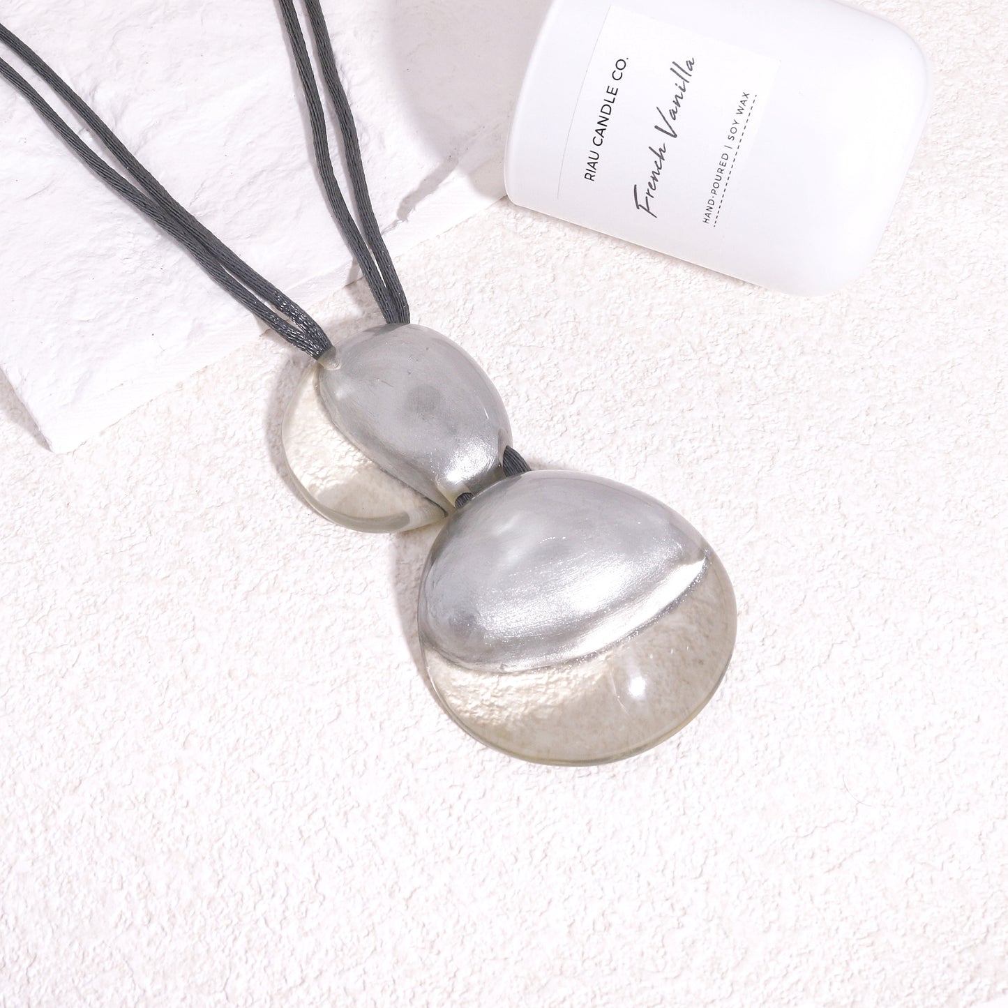 LUXUS Silver Glass-Bauble Pendant