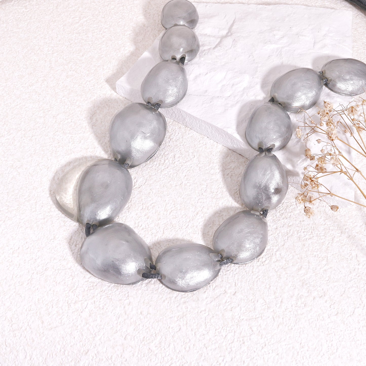 LUXUS Silver Glass-Bauble Statement Necklace