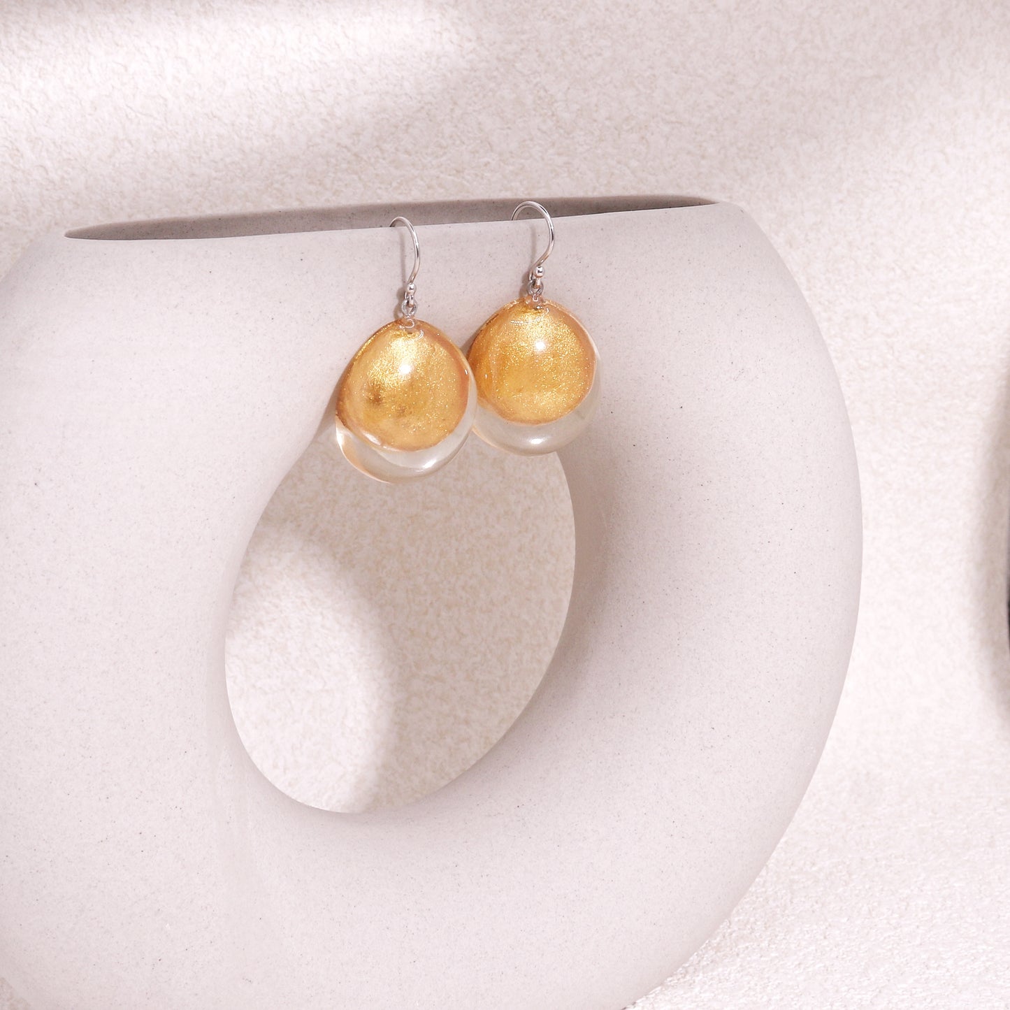 LUXUS Round Glass Gold Drop Earrings