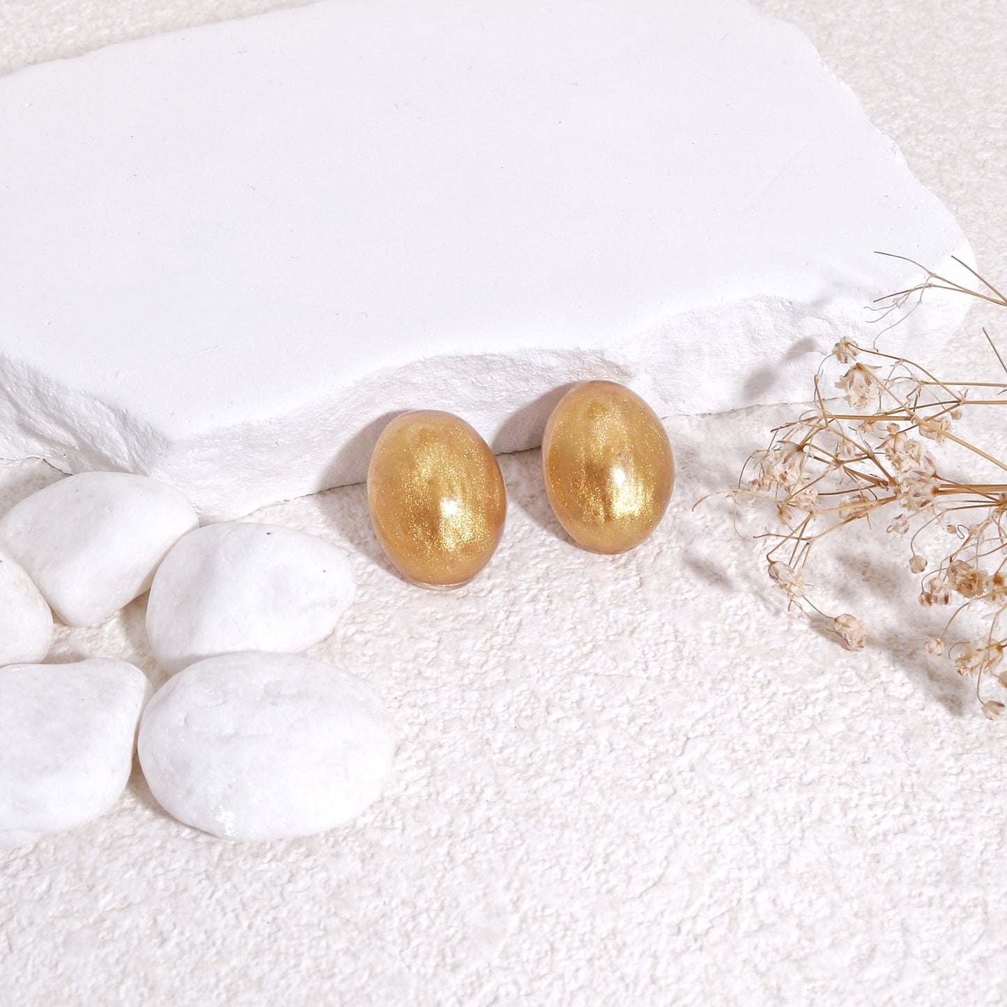 LUXUS Gold Glass Stud Earrings