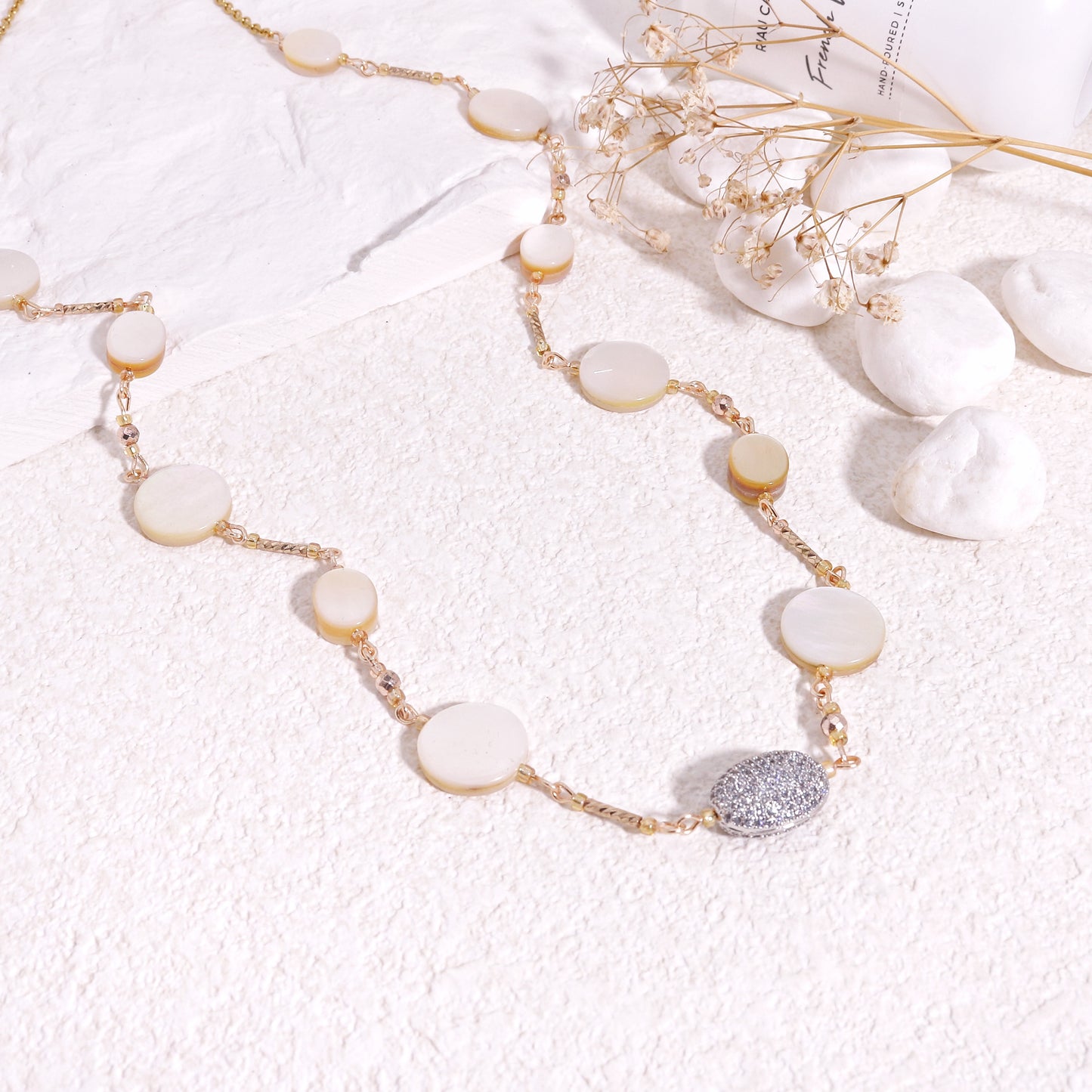 Handmade Mother of Pearl Elegant Classique Necklace