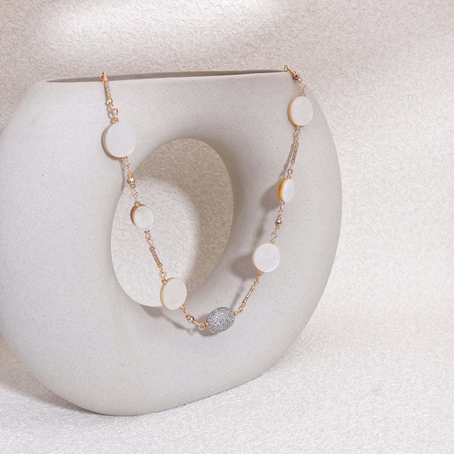 Handmade Mother of Pearl Elegant Classique Necklace