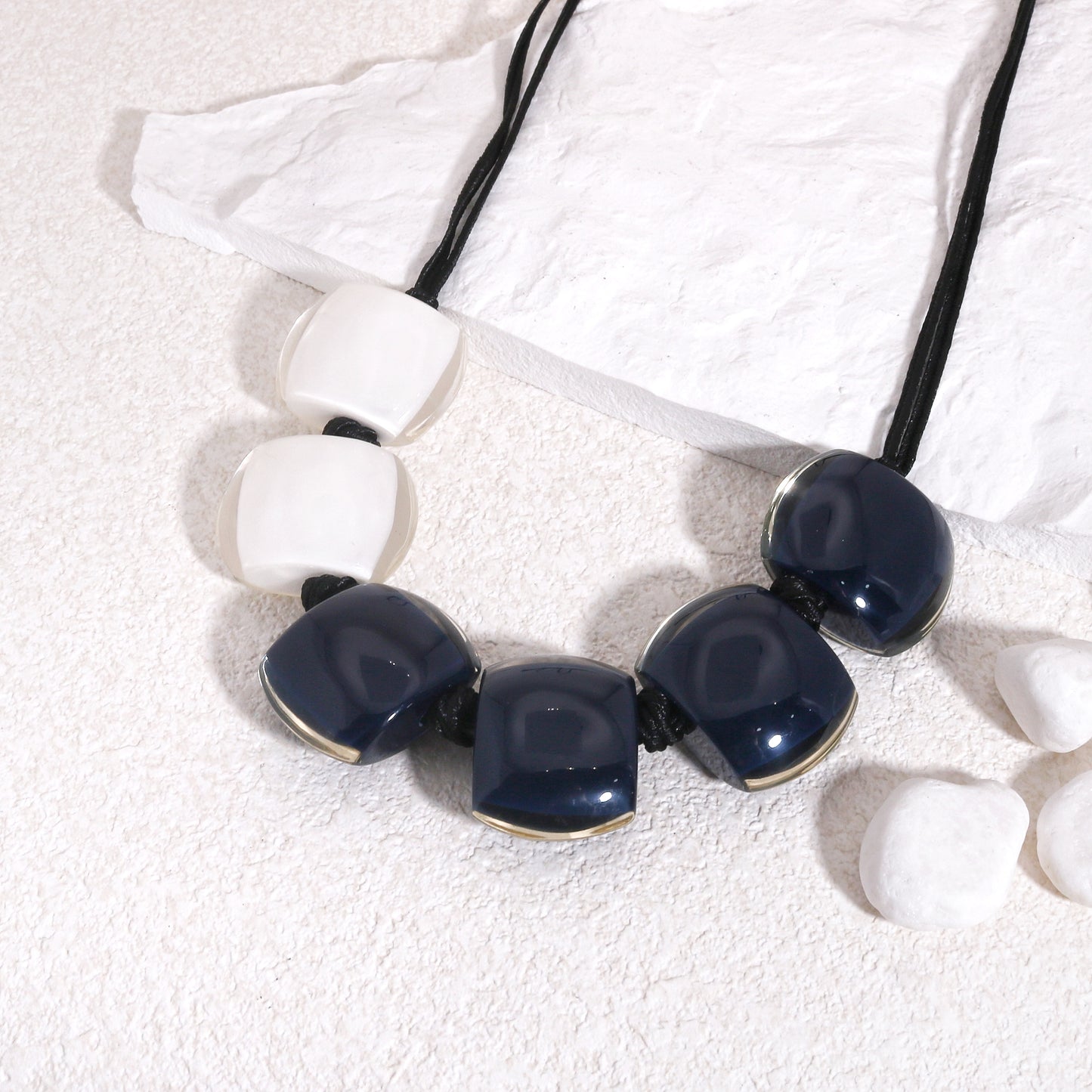 BELLISIMA Signature Glass Bead Necklace