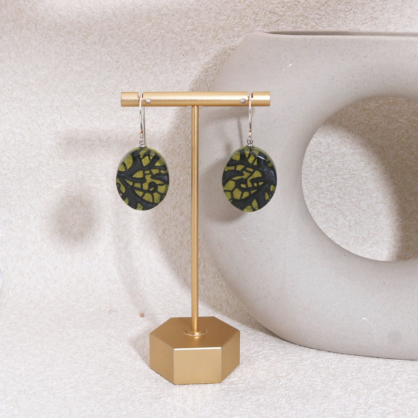 PEACE Handcraft Art Deco Solitaire Earrings