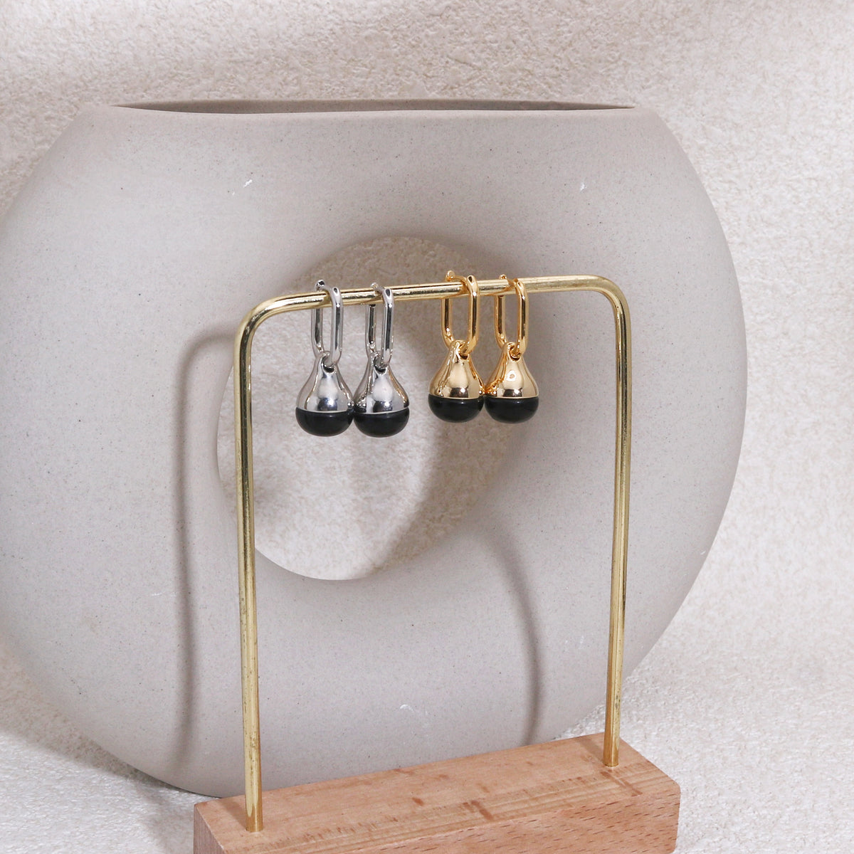 Taylor's Clear Water Droplet Dangle Earrings in Black