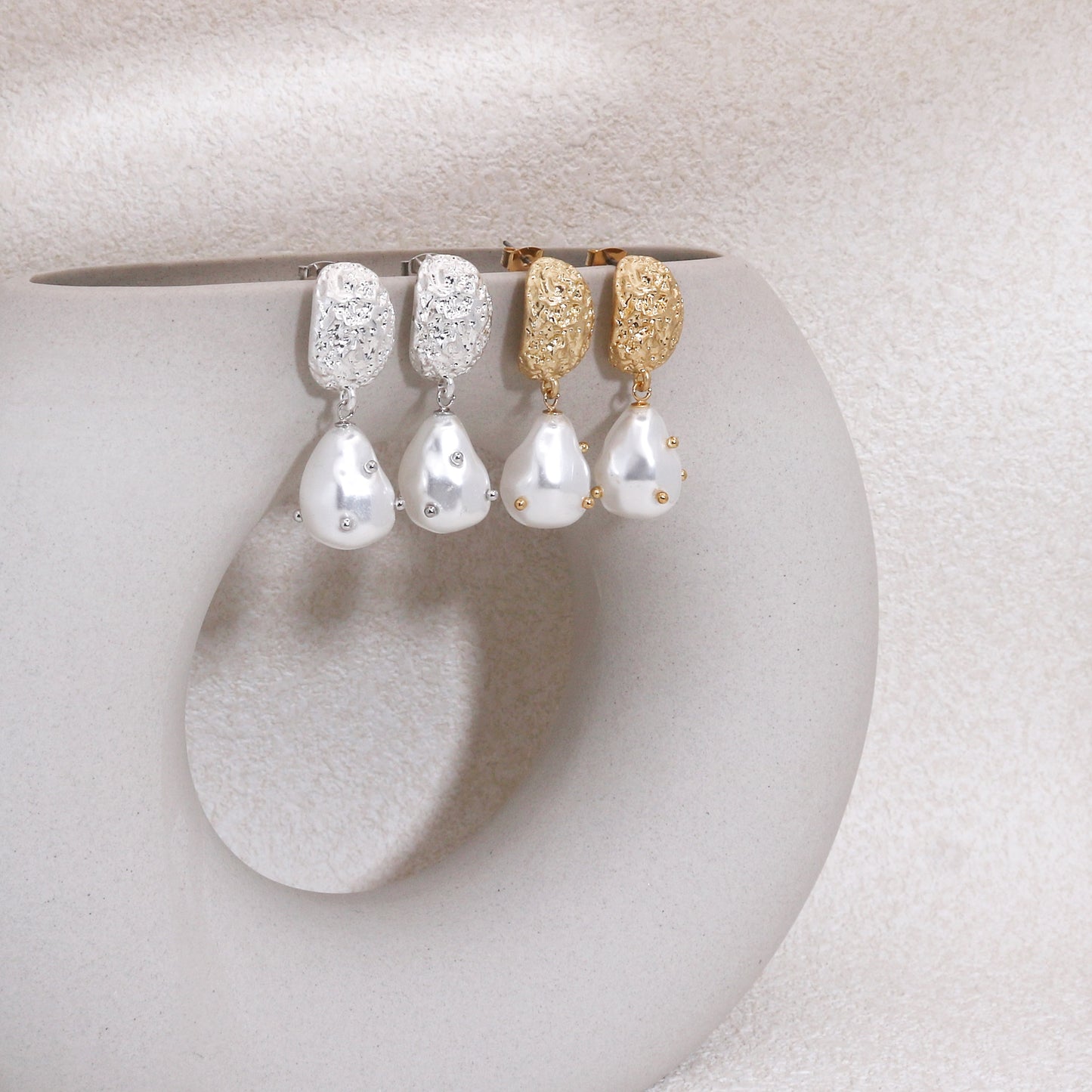 Ellie Vintage Statement Burlesque Pearl Earrings