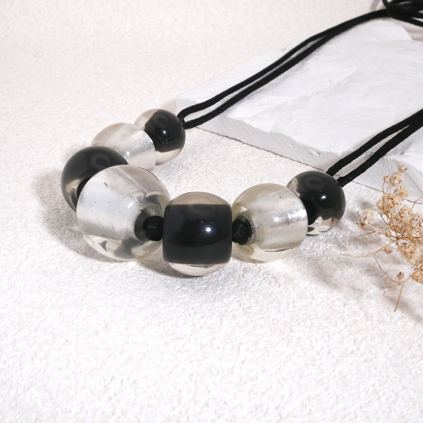 RADIANCE Black & White Fashion Necklace