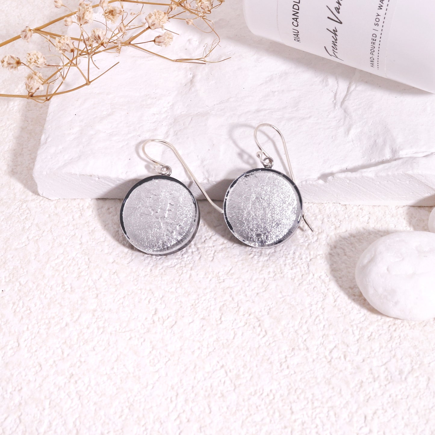 RADIANCE Solitaire Shimmer Silver Coin Earring