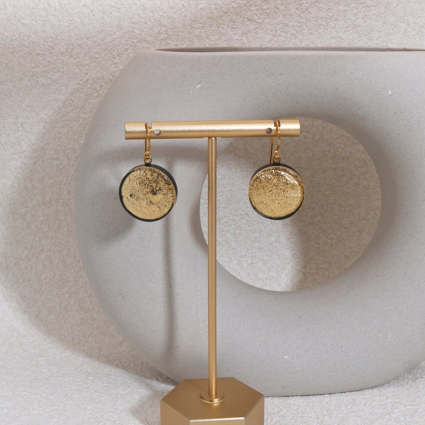 RADIANCE Solitaire Shimmer Gold Coin Earrings
