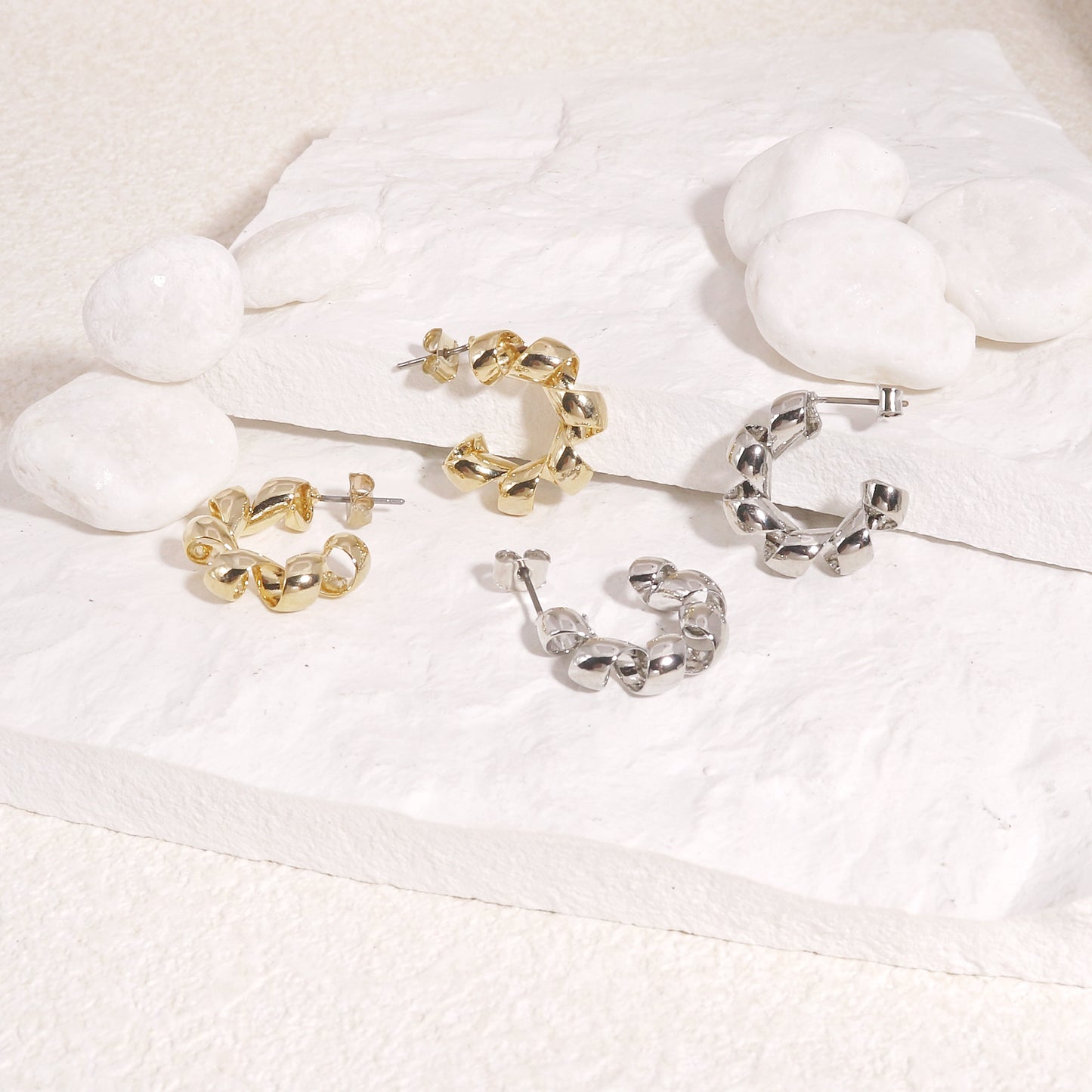 Klaviana Stylish Ribbon Hoop Earrings