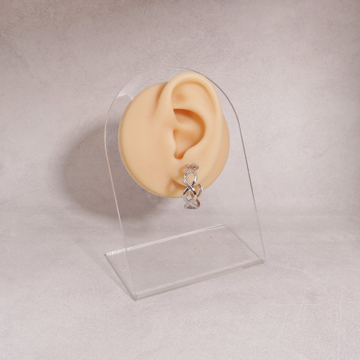 Danity Intertwining Oval Link Hoop Earrings