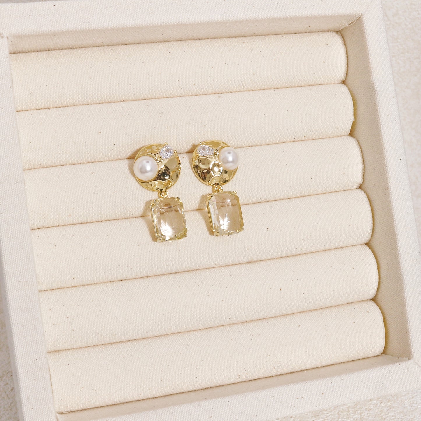 Bridgerton High Fashion Vintage Crystal Drop Earrings
