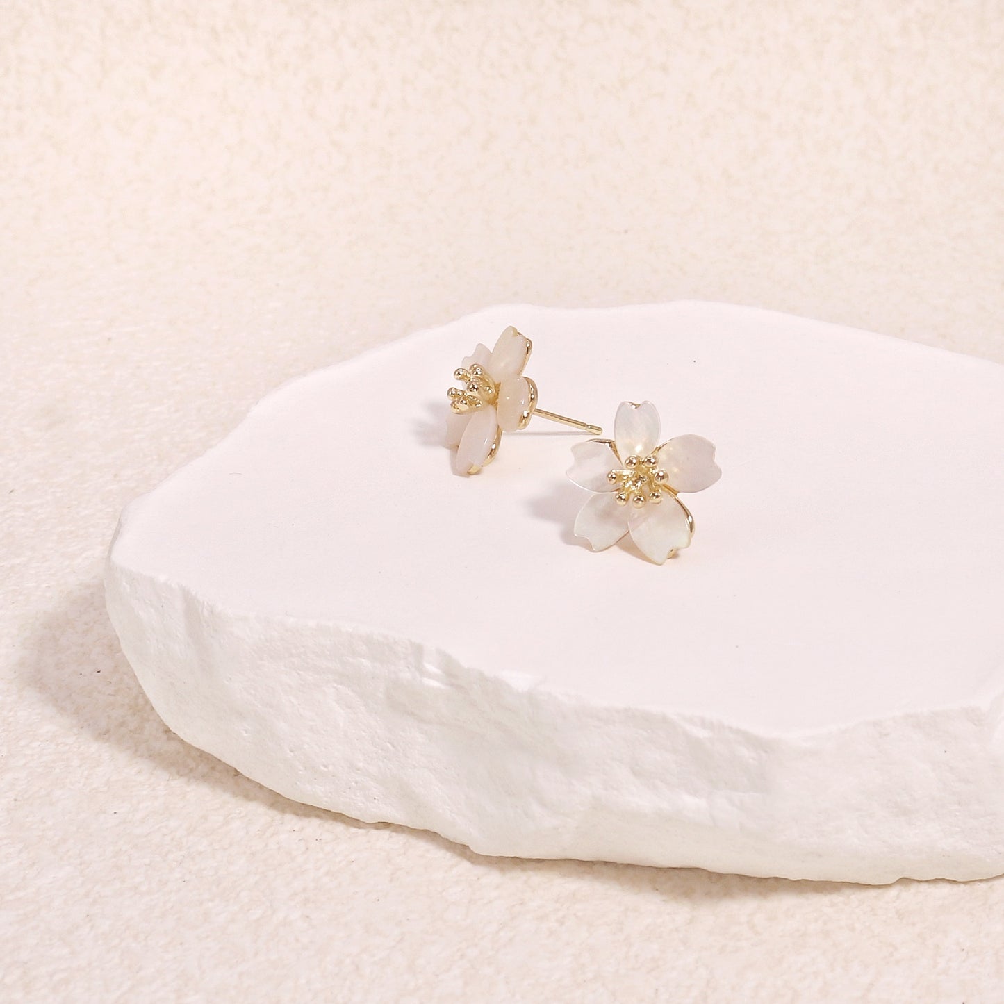 Isabelle Pearlescent White Floral Steel Stud Earrings