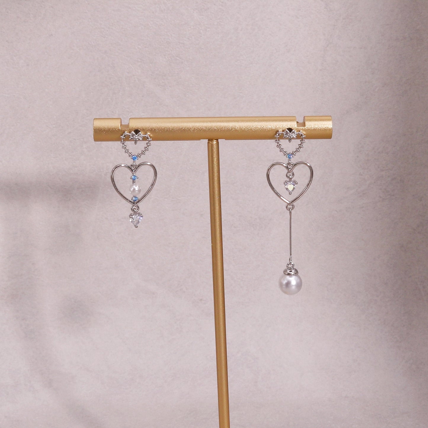 Avelyn Asymmetrical Heart Pearl Dangle Earrings
