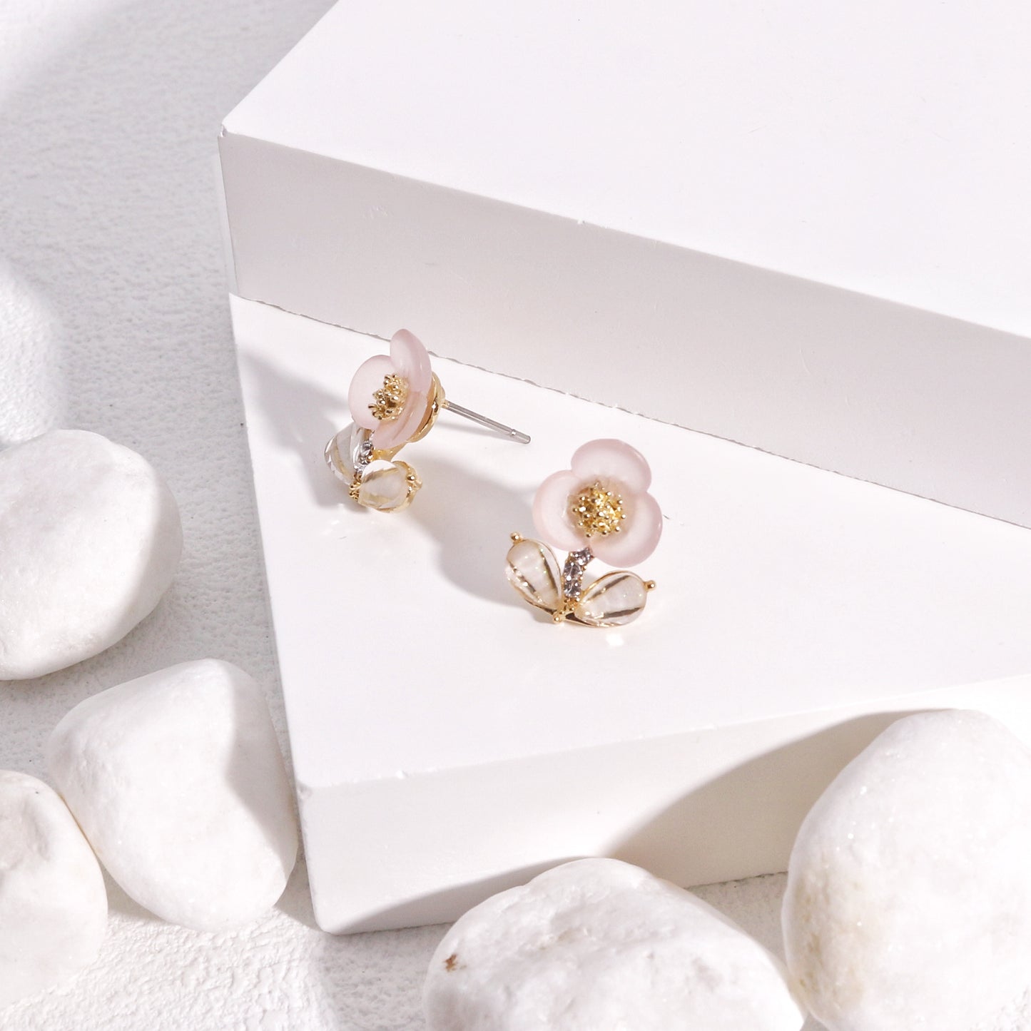 Mirren Dainty Flower Crystal Stud Earrings