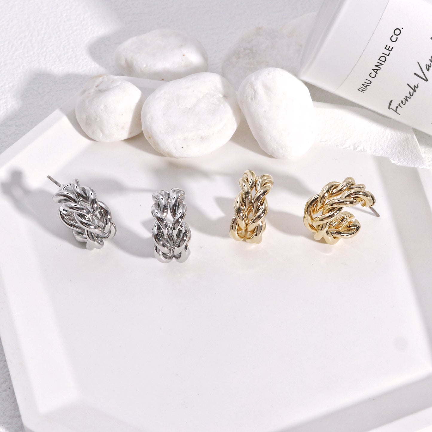 Kyla Classic Inter-Linked Metallic Hoop Earrings