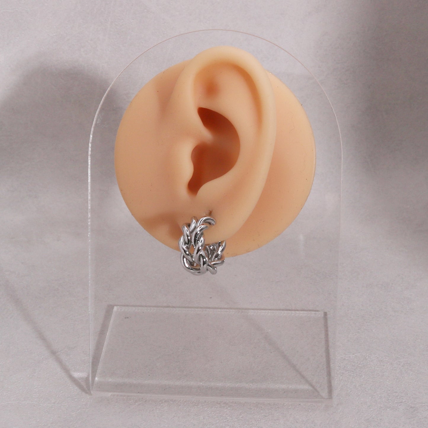 Kyla Classic Inter-Linked Metallic Hoop Earrings