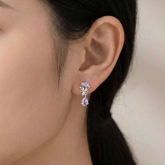Mia's Delicate Elegant Crystal Earrings