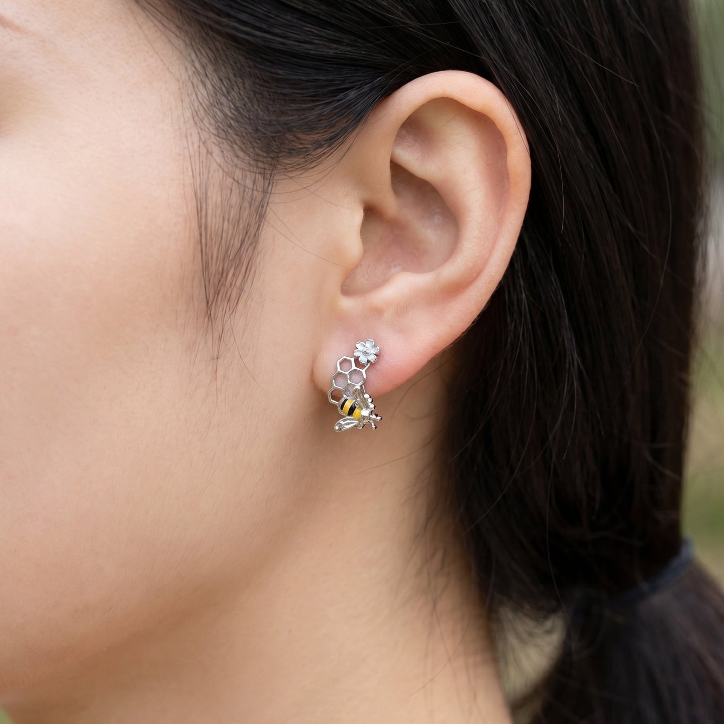 Paulina Honeycomb with Bee Drop Earrings