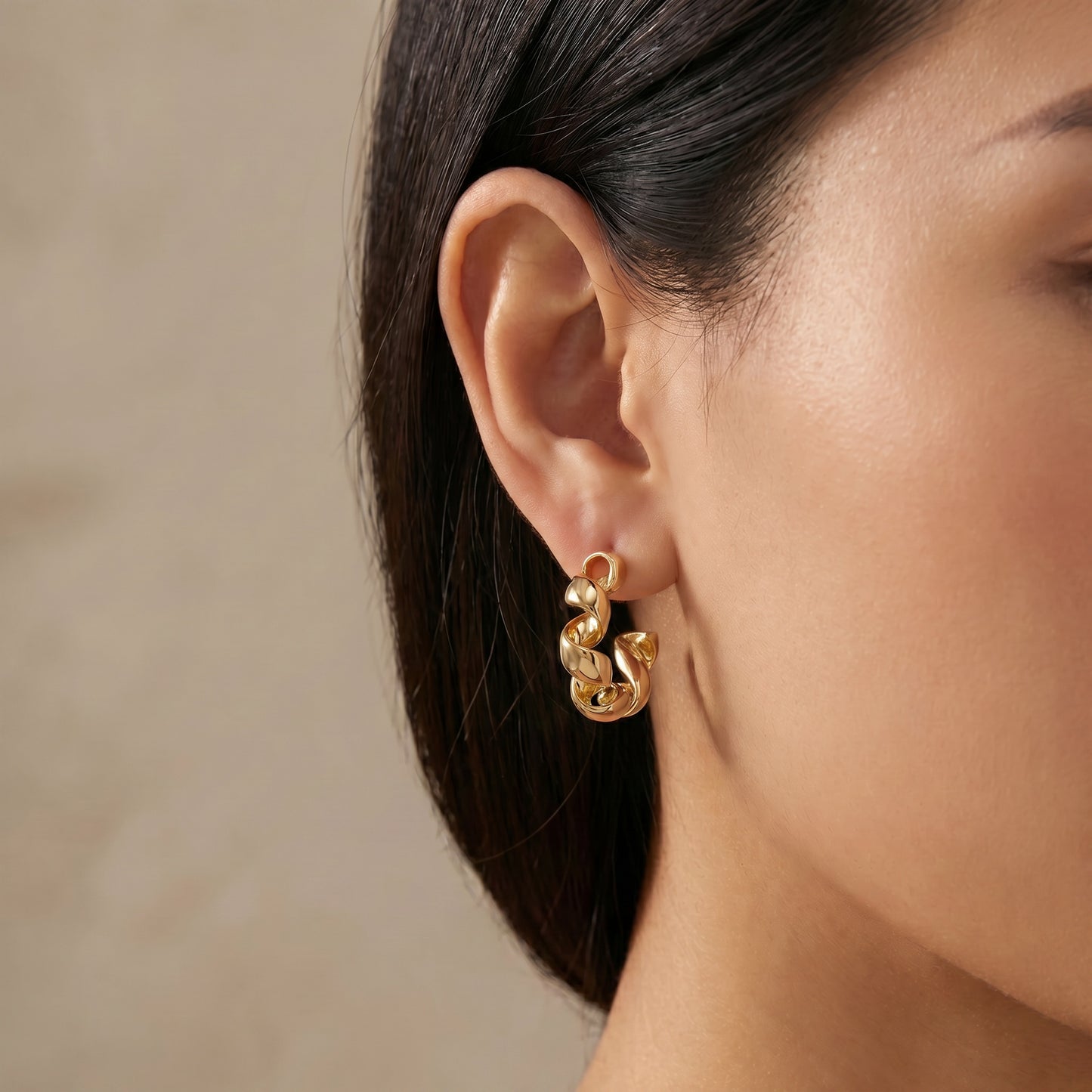 Klaviana Stylish Ribbon Hoop Earrings